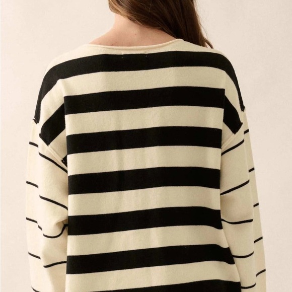 Promesa Bend the Rules Striped Rolled-Edge Sweater - Picture 4 of 5